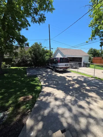 1430 Munger Street Houston TX 77023