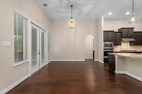 203 Magnolia Reserve Loop Magnolia TX 77354