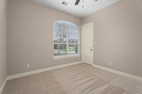 203 Magnolia Reserve Loop Magnolia TX 77354