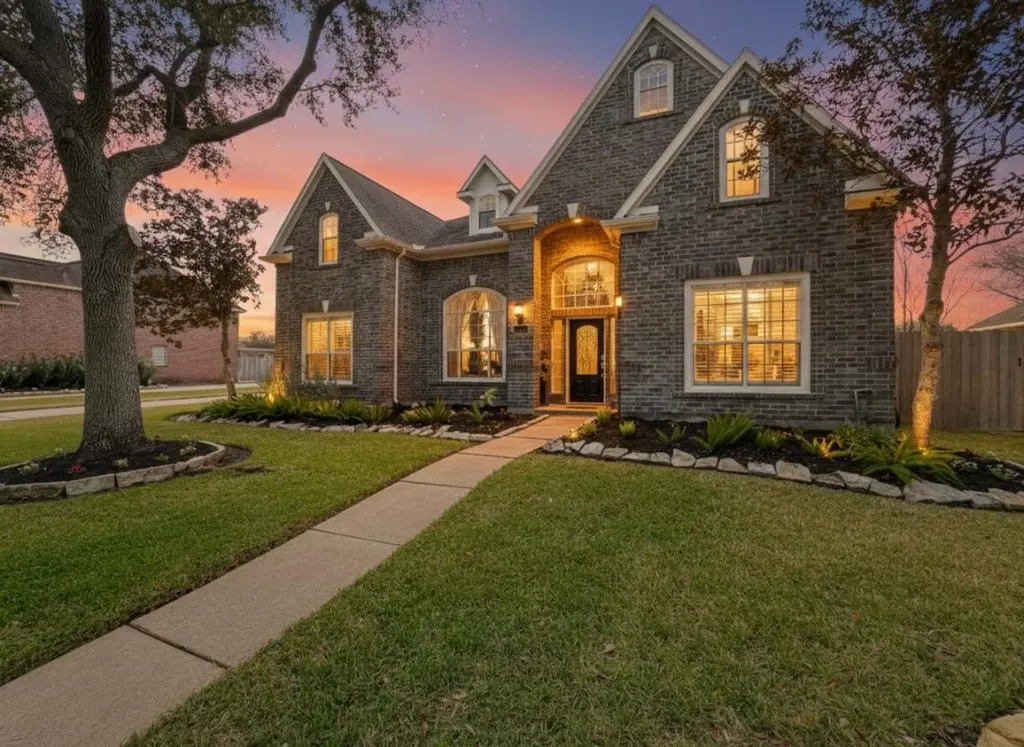 1706 Pensacola Lane Friendswood TX 77546