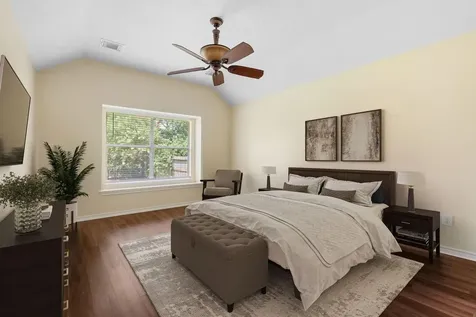 27 N Queenscliff Circle The Woodlands TX 77382