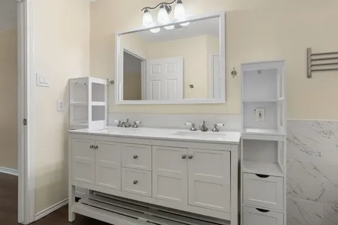 27 N Queenscliff Circle The Woodlands TX 77382