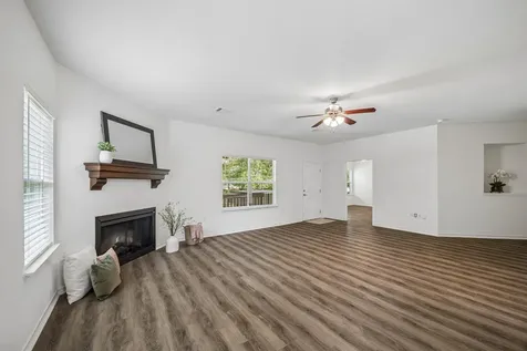 11818 Beverly Drive Houston TX 77065