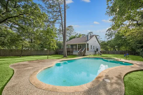 11818 Beverly Drive Houston TX 77065