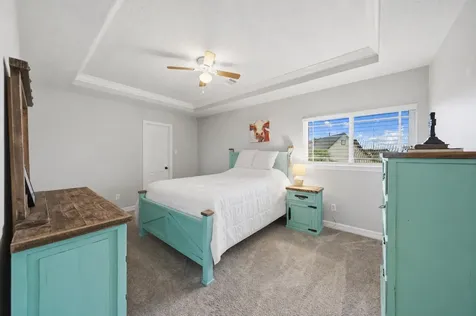 14002 St Thomas Street Mont Belvieu TX 77523