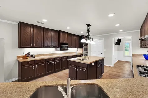 11265 State Highway 7 West Center TX 75935