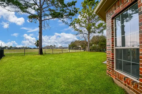 10103 Heron Meadows Drive Houston TX 77095