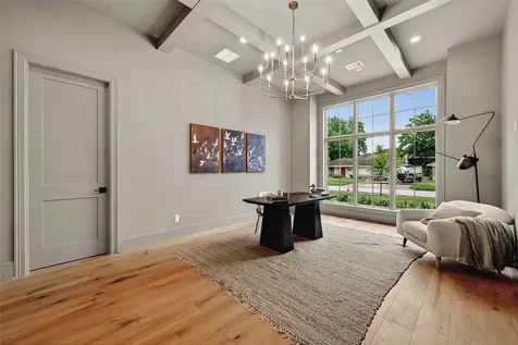 1306 Curtin Street Houston TX 77018