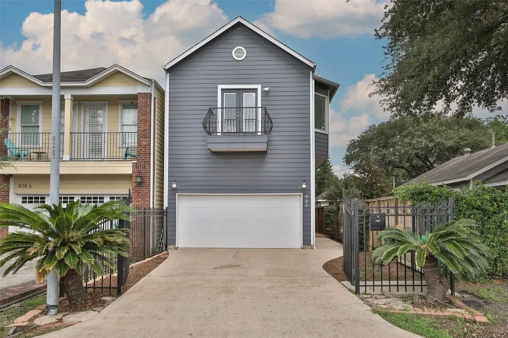 826 E 29th Street Houston TX 77009