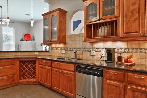 826 E 29th Street Houston TX 77009