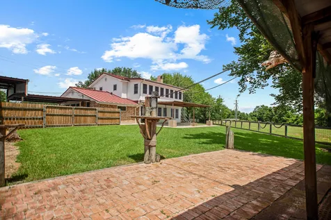 605 State Highway 172 Ganado TX 77962