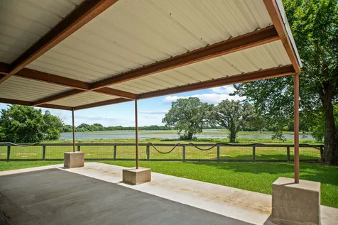 605 State Highway 172 Ganado TX 77962