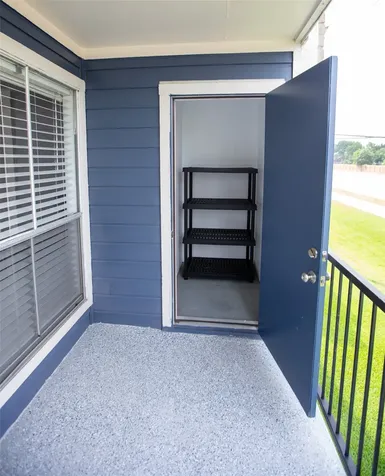 18515 Egret Bay Boulevard 803 Houston TX 77058