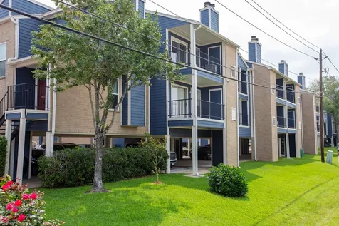 18515 Egret Bay Boulevard 803 Houston TX 77058