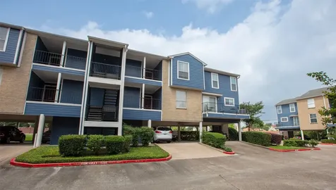 18515 Egret Bay Boulevard 803 Houston TX 77058