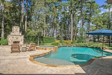 114 Fairwater Drive Montgomery TX 77356