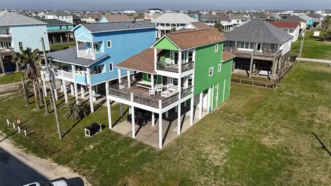 1327 Emerald Drive Crystal Beach TX 77650