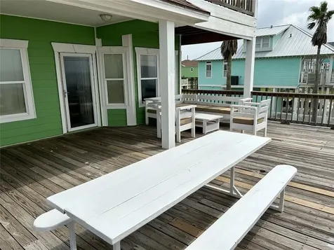 1327 Emerald Drive Crystal Beach TX 77650