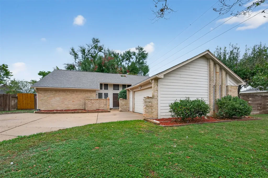 6102 Crakston Street Houston TX 77084