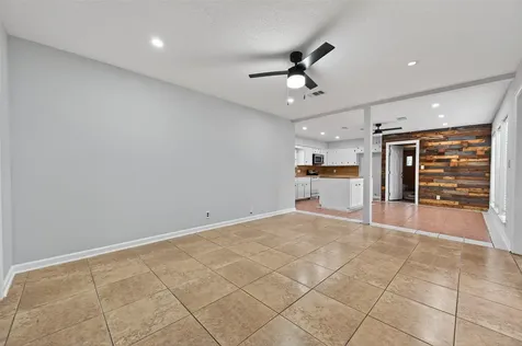 6102 Crakston Street Houston TX 77084