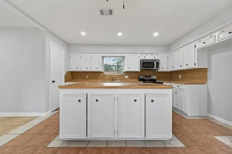 6102 Crakston Street Houston TX 77084