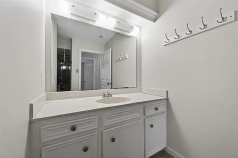 6102 Crakston Street Houston TX 77084