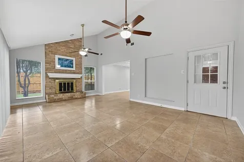 6102 Crakston Street Houston TX 77084