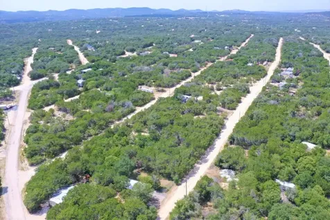 162 Wyatt Earp Drive Bandera TX 78003