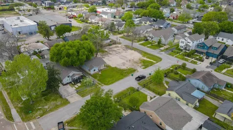 4815 Cetti Street Houston TX 77009