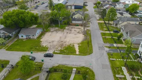 4815 Cetti Street Houston TX 77009