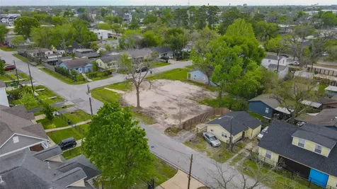4815 Cetti Street Houston TX 77009