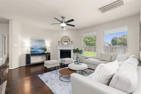 10 Glade Park Drive Missouri City TX 77459