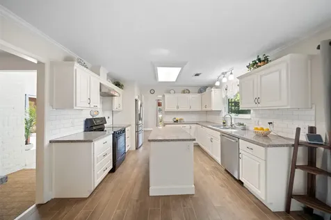 611 Saint Andrews Road Kingwood TX 77339