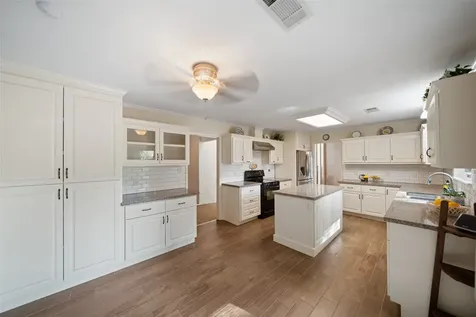 611 Saint Andrews Road Kingwood TX 77339