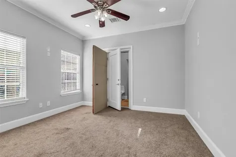 1607 Houston Avenue Houston TX 77007