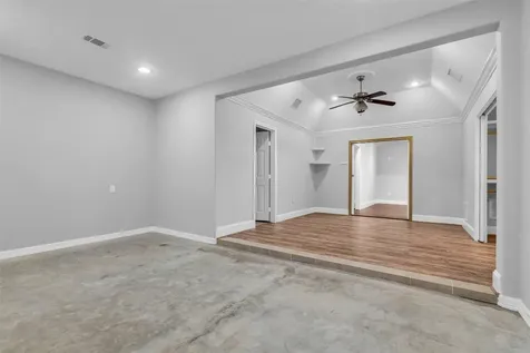 1607 Houston Avenue Houston TX 77007