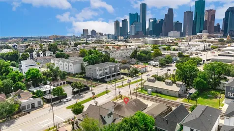 1607 Houston Avenue Houston TX 77007