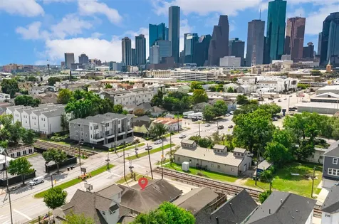 1607 Houston Avenue Houston TX 77007