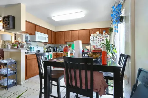 3506 Cove View Boulevard 1406 Galveston TX 77554