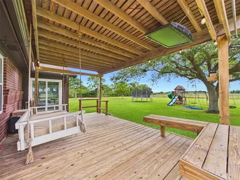 4610 Mustang Rd Road Alvin TX 77511