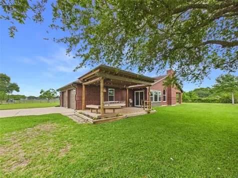 4610 Mustang Rd Road Alvin TX 77511