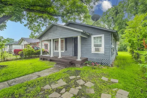 7988 Joy Street Houston TX 77028