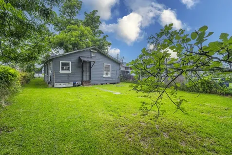 7988 Joy Street Houston TX 77028