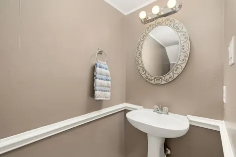 16818 Basewood Court Sugar Land TX 77498