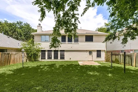 16818 Basewood Court Sugar Land TX 77498