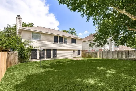 16818 Basewood Court Sugar Land TX 77498