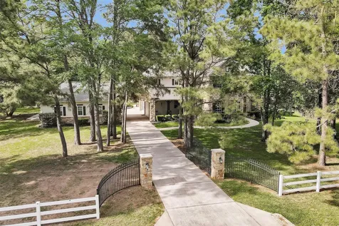 12226 E Border Oak Drive Magnolia TX 77354