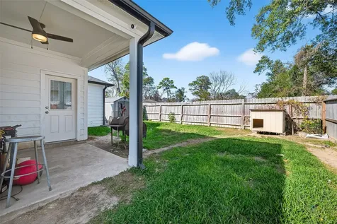 5121 Firnat Street Houston TX 77016