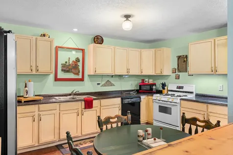4942 Old Wagon Lane Richards TX 77873