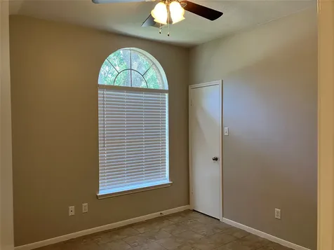 1827 Oak Ridge Drive Kemah TX 77565